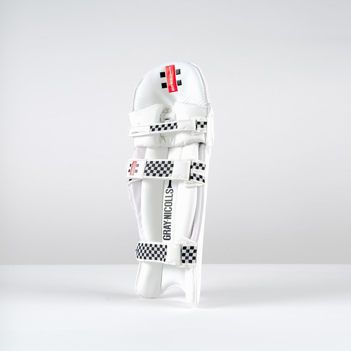 Gray-Nicolls Classic Players Edition batting pads rear
