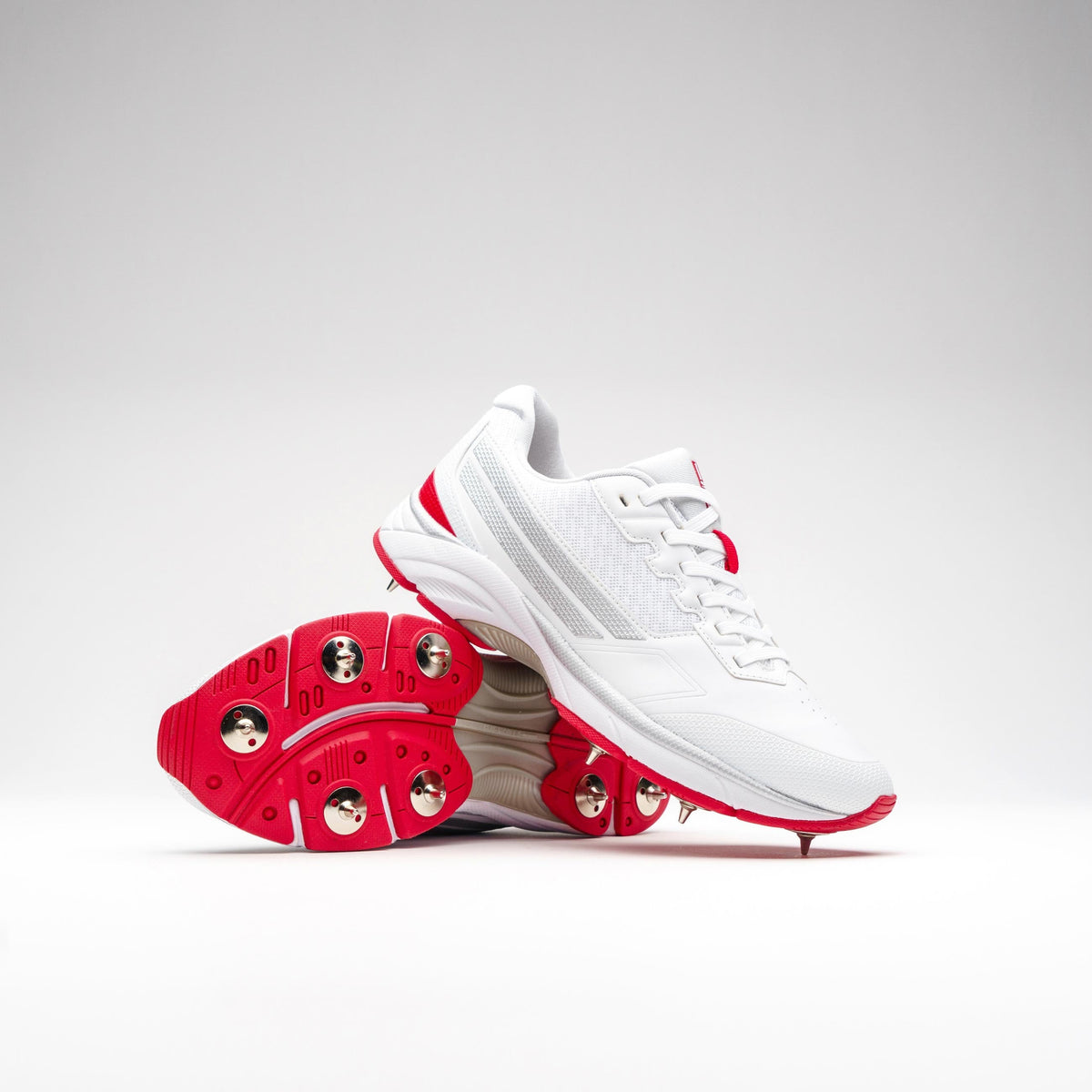 Velocity 5.0 Spike Shoes - Adult — official Gray-Nicolls product photograph